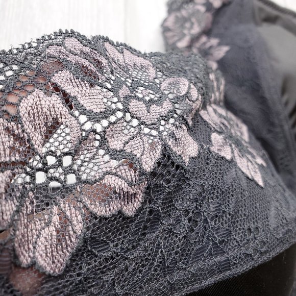 Rhonda Shear "Betty" Pin-Up Bra W/Removable Pads - Picture 7 of 11